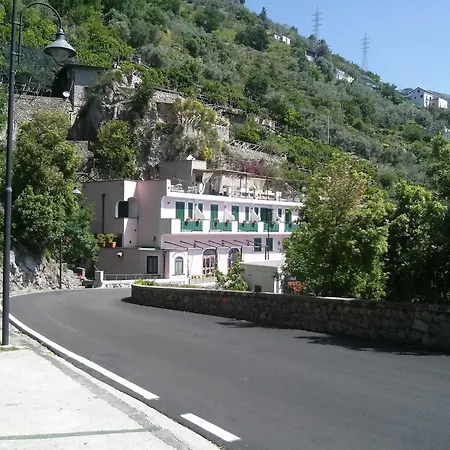 Готель Doria Амальфі